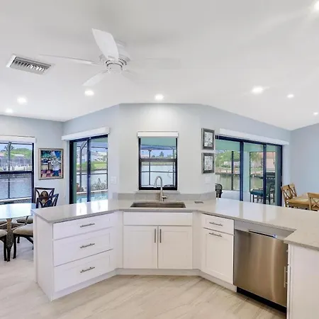 1116 Mulberry Court Vila